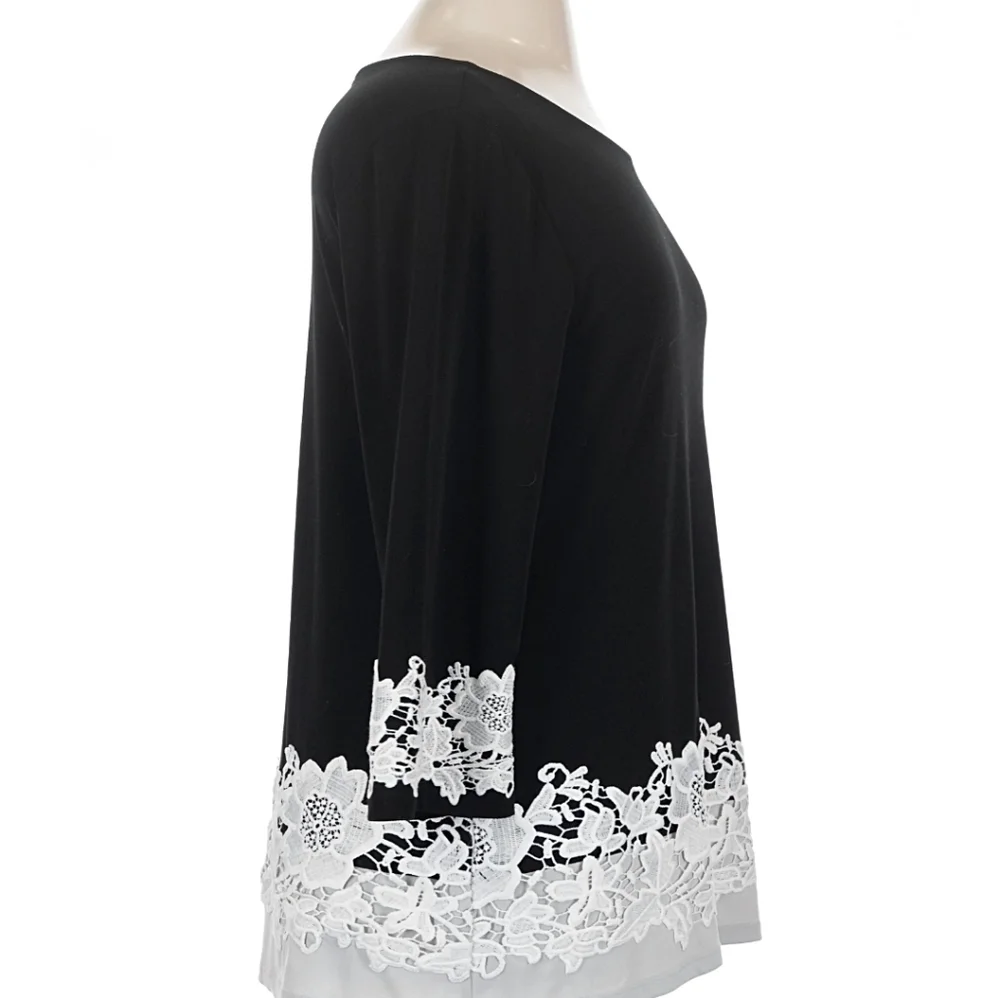 Black Women's Tunic Top with White Lace Hem Like New 3x - Picture 2 of 5